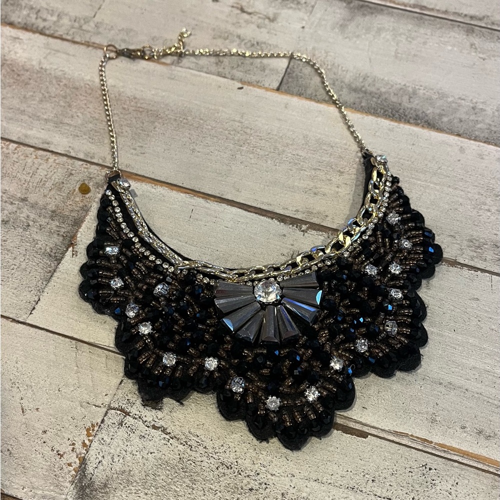 Statement necklace
